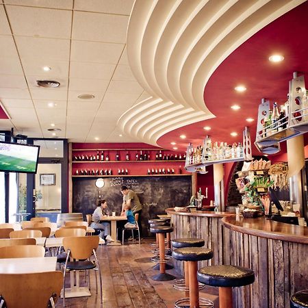 Hotel Fonda Ca La Paula Castellfollit de la Roca Zewnętrze zdjęcie